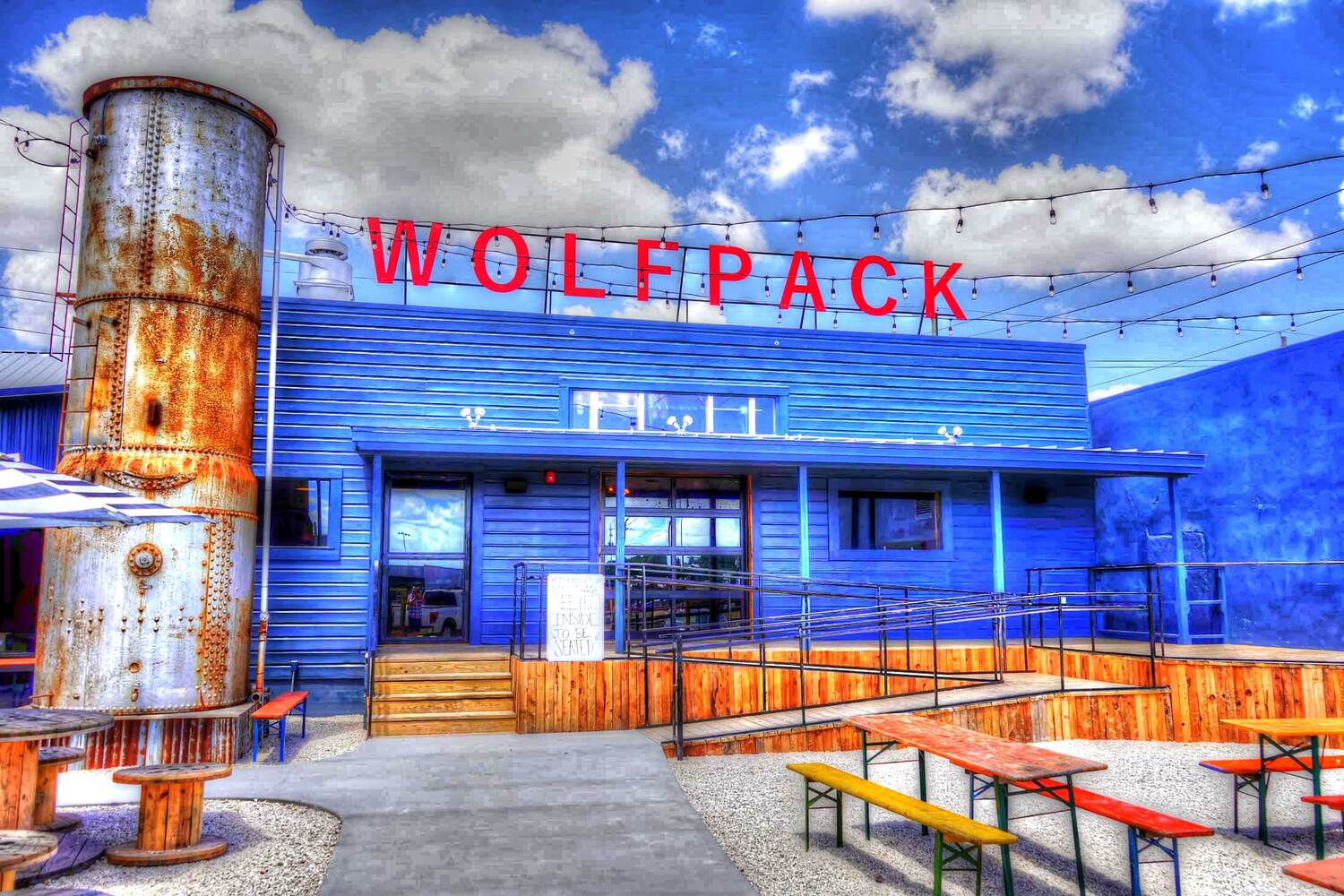 Wolfpack-Bar-and-Grill-1